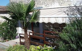 Apartment Bataja